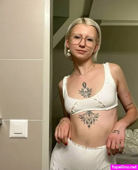 Miahhh099 OnlyFans Thumbnail #2EXqJxkUlx