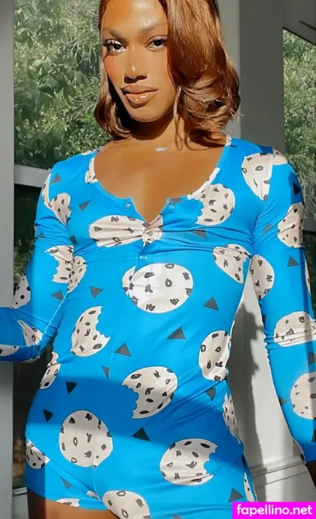 Miahkaelafree OnlyFans Thumbnail #nvO1zbzSxF