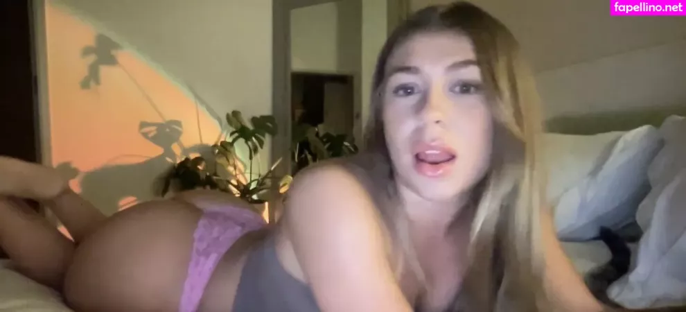 Miahswrld OnlyFans Thumbnail #NIGTzbNRxj