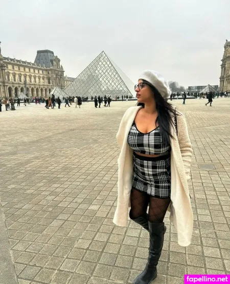 Miakamilla OnlyFans Thumbnail #HlE9f1fbpL