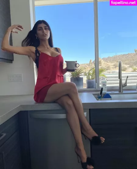 Miakhalifa OnlyFans Thumbnail #2Kxq3otsnv