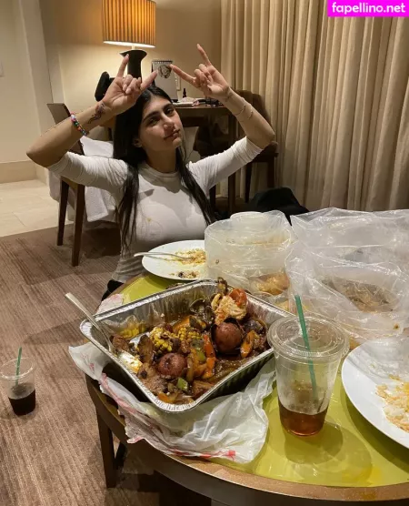 Miakhalifa OnlyFans Thumbnail #EX2XrGGuvp