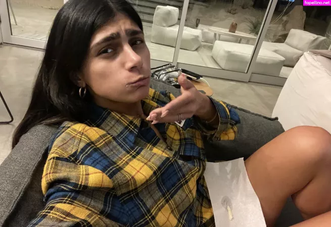Miakhalifa OnlyFans Thumbnail #pZspg6Y9VU