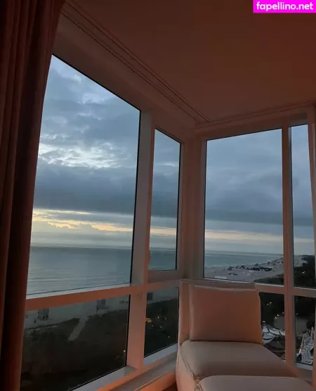 Miakhalifa OnlyFans Thumbnail #sk8Qh9Fhkv