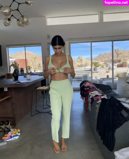 Miakhalifa OnlyFans Thumbnail #tXxRqVtCuE