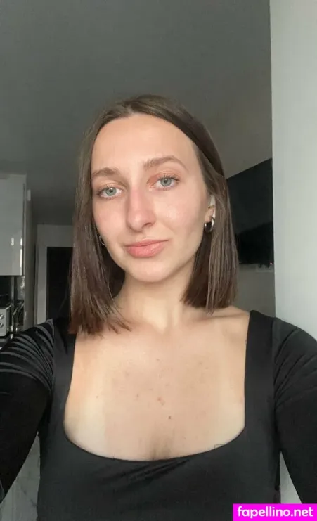 Miakissms Main Profile Photo