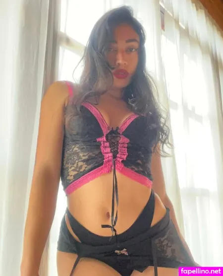 Miakolss OnlyFans Thumbnail #F3kYnncZBG