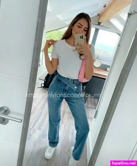 Miakunis 2 OnlyFans Thumbnail #CZ7ppgxbPj