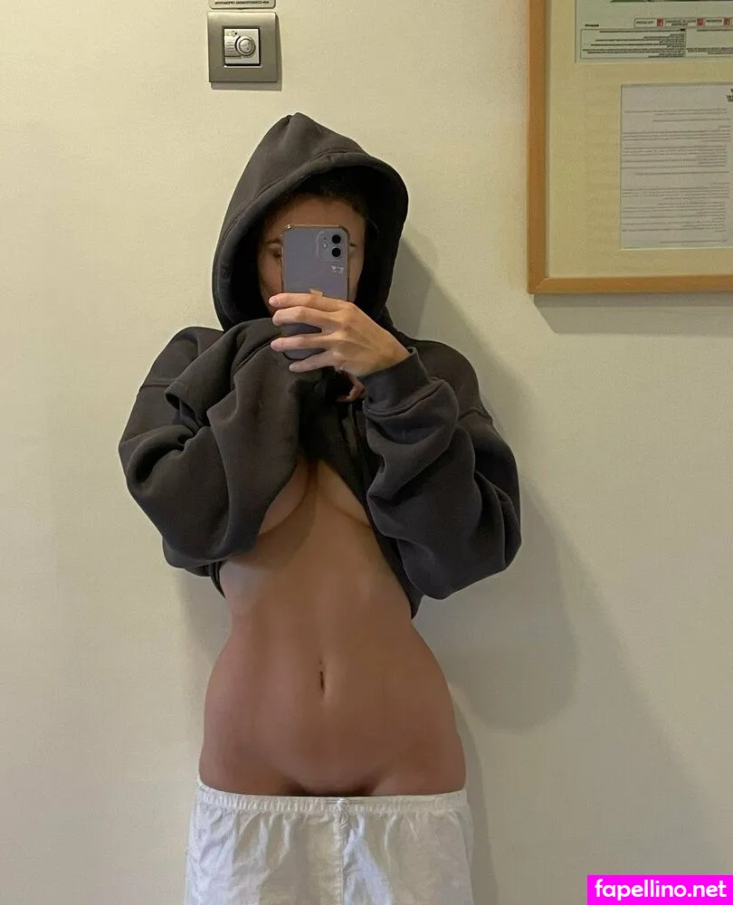 miacbell, mialarelle Nude Leaked OnlyFans Photo #F0TiV42Q16