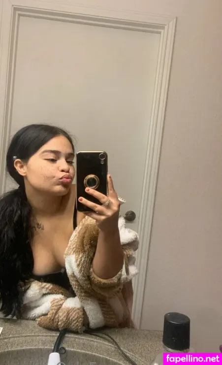 Mialilith OnlyFans Thumbnail #YO8ovBpYM5