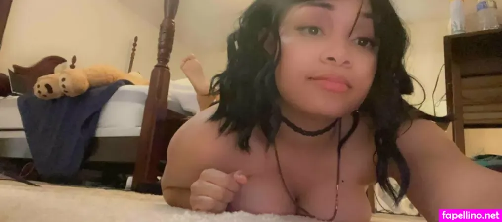 Mialoveliaxo OnlyFans Thumbnail #liA3PEzJ0j
