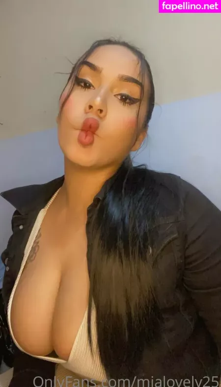 Mialovely25 OnlyFans Thumbnail #pCwYwSZiW6
