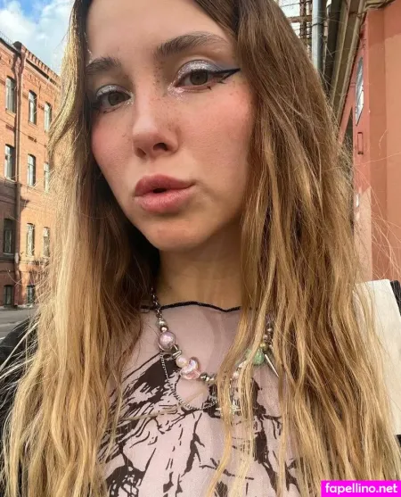 Mialure Main Profile Photo