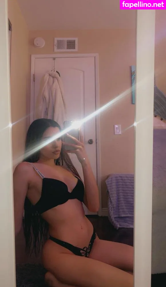 itsjustmiaxo, miamariexox Nude Leaked OnlyFans Photo #aKT4fafX1P