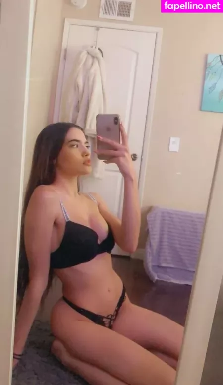 Miamariexox OnlyFans Thumbnail #h01JPdrHNB