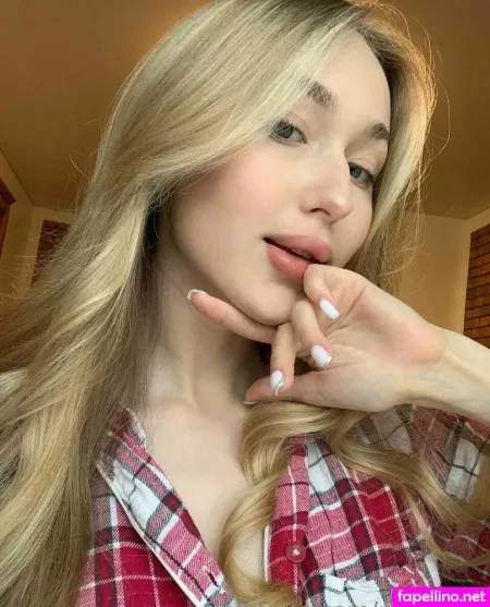 Miamiamimi OnlyFans Thumbnail #9EjUaujAQ6