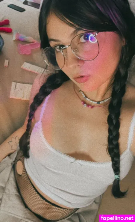 Miamira111 OnlyFans Thumbnail #i0HQYypEf0