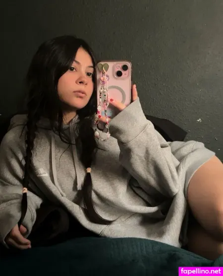 Miamira111 Main Profile Photo