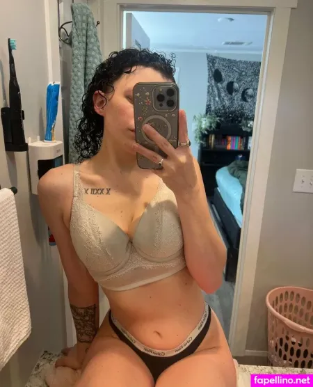 Miamommymilkers OnlyFans Thumbnail #KW2ynbsmlK