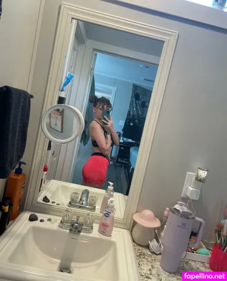 Miamommymilkers OnlyFans Thumbnail #Z2bgzqRv2A