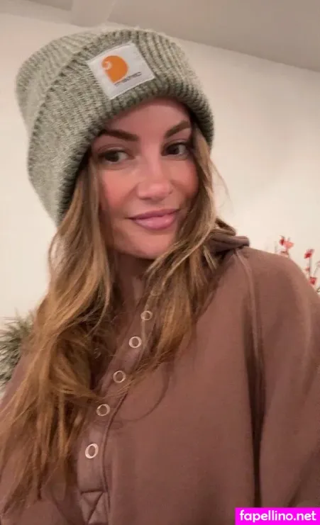 Miamonroefans OnlyFans Thumbnail #QCQY90m7xU