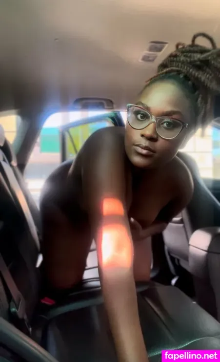 Miamonroesexy OnlyFans Thumbnail #6gO3GkwXuM