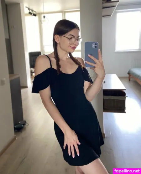 Miamontyy OnlyFans Thumbnail #D4O76SuYEe