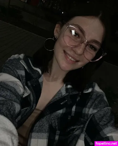 Miamoonvibe OnlyFans Thumbnail #YUFHBLG83V