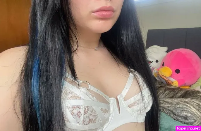 Miamoonx1 OnlyFans Thumbnail #7sB1IVCmlu