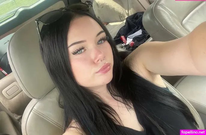 Miamoonx1 OnlyFans Thumbnail #NhBuy3DRGP