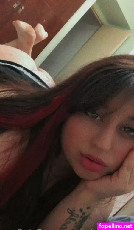 Miamoore1 OnlyFans Thumbnail #8XFDG2x0xC