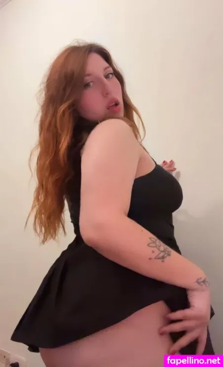 Miamoore1 OnlyFans Thumbnail #9RlytBznRM