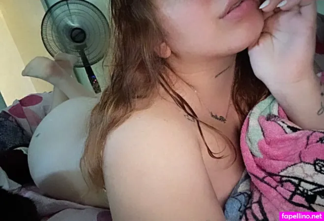 Miamoore1 OnlyFans Thumbnail #WpWG4gxLdo