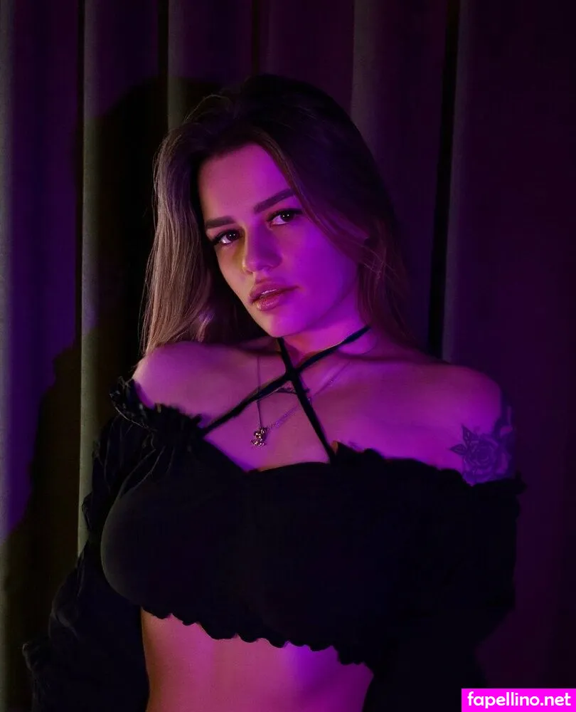 miamoori, miamoori__boutique Nude Leaked OnlyFans Photo #XlnHb6CSrl