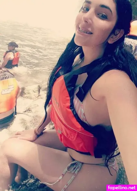 Miamorlozano OnlyFans Thumbnail #EsDndDV8py