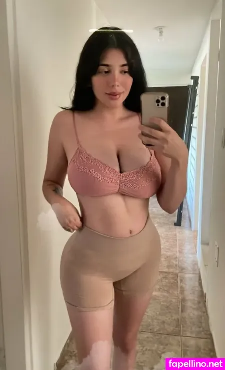 Miamorlozano OnlyFans Thumbnail #y2AV8WO6EQ