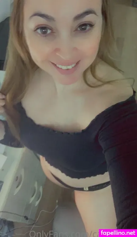 Miampossible69 OnlyFans Thumbnail #cC6vB6BPAJ