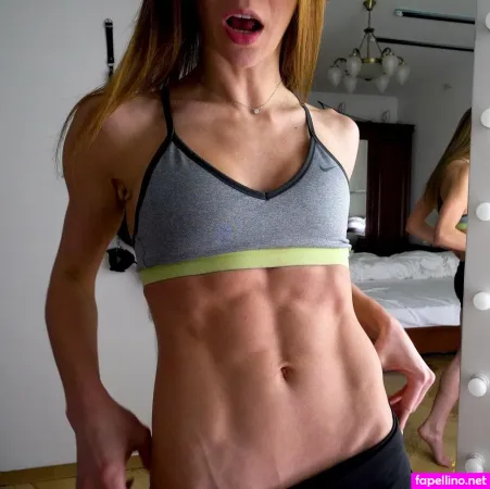 Mianaughtygirl OnlyFans Thumbnail #iJUfzwAftp