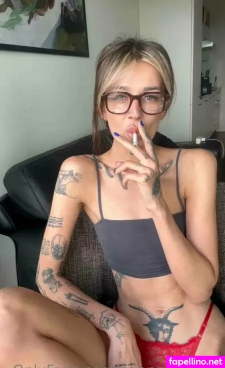 Mianextdooor OnlyFans Thumbnail #FlheswWsnh