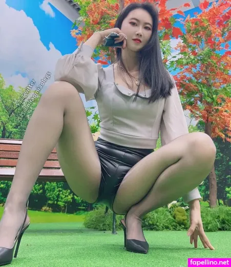 Miaomiaoleg OnlyFans Thumbnail #ZtRHpUXSyz