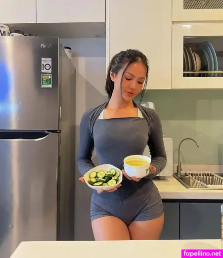 Miapeachof OnlyFans Thumbnail #xCgzdOxouv