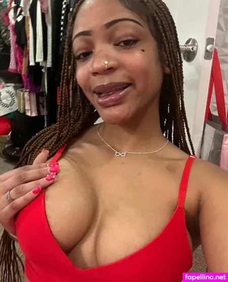 Miapiya OnlyFans Thumbnail #AFmlsk98Rf