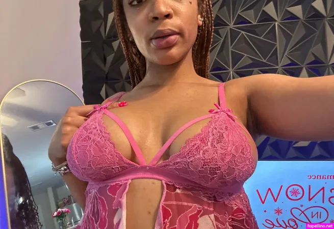 Miapiya OnlyFans Thumbnail #xeKx2yy13K