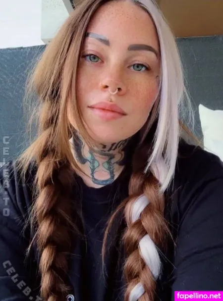 Miapure OnlyFans Thumbnail #G8hLrTYOCj