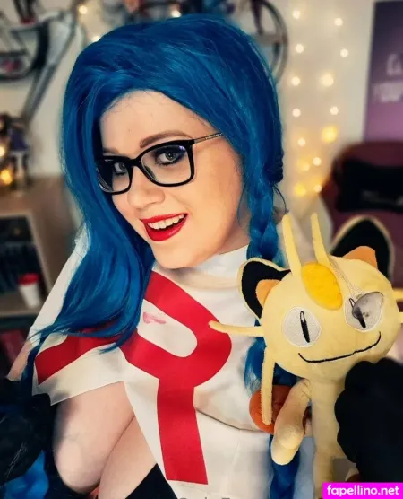 Miareuw OnlyFans Thumbnail #weZP7SmxO3