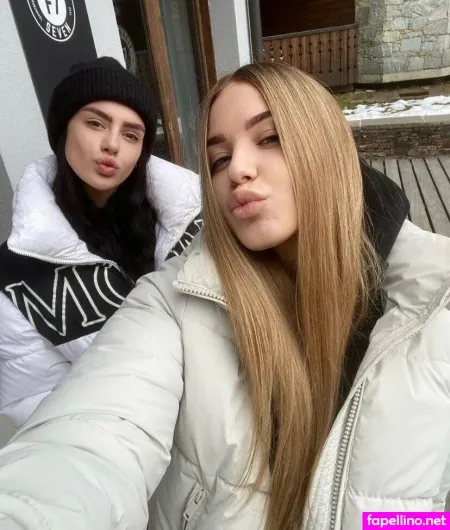 Miariccireal 1 OnlyFans Thumbnail #vpCaJHhIb4