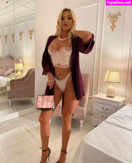 Miarodriguezx OnlyFans Thumbnail #ShNWv0m3IL