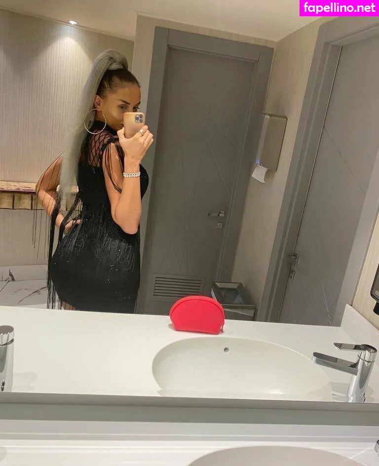 miaaarodriguezzz, miarodriguezx Nude Leaked OnlyFans Photo #vT3ZnXmKC7