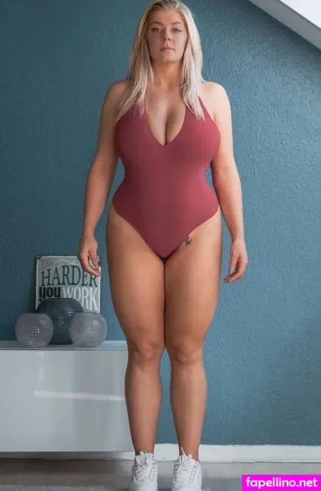 Miasand OnlyFans Thumbnail #4p0uEqxyLM