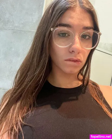 Miasecretx OnlyFans Thumbnail #A2A3ge06s8